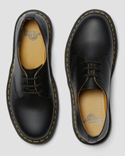 Carica l&#39;immagine nel visualizzatore di Gallery, Scarpa DR. MARTENS 1461 Black