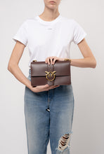 Carica l&#39;immagine nel visualizzatore di Gallery, CLASSIC LOVE BAG ICON SIMPLY PINKO