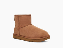 Carica l&#39;immagine nel visualizzatore di Gallery, Stivale Ugg Mini Classic Chestnut