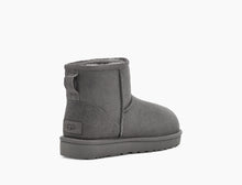 Carica l&#39;immagine nel visualizzatore di Gallery, Stivale Ugg Mini Classic II Grigio